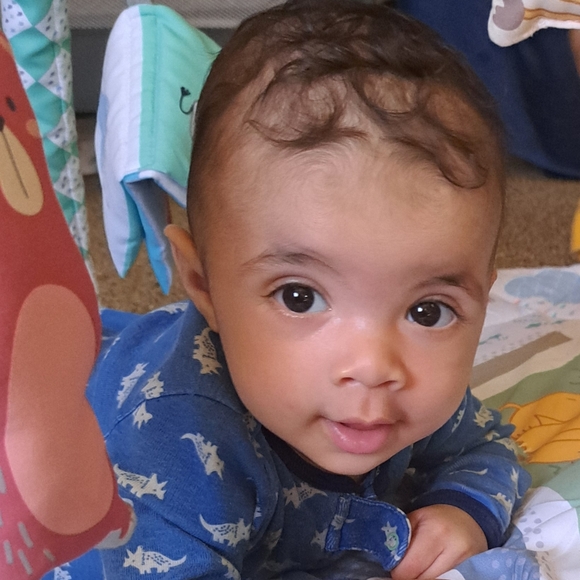 Meet your Posher, Catrina - Picture 2 of 5